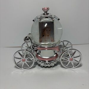 THINGS REMEMBERED Silver and Pink Carriage Photo Frame